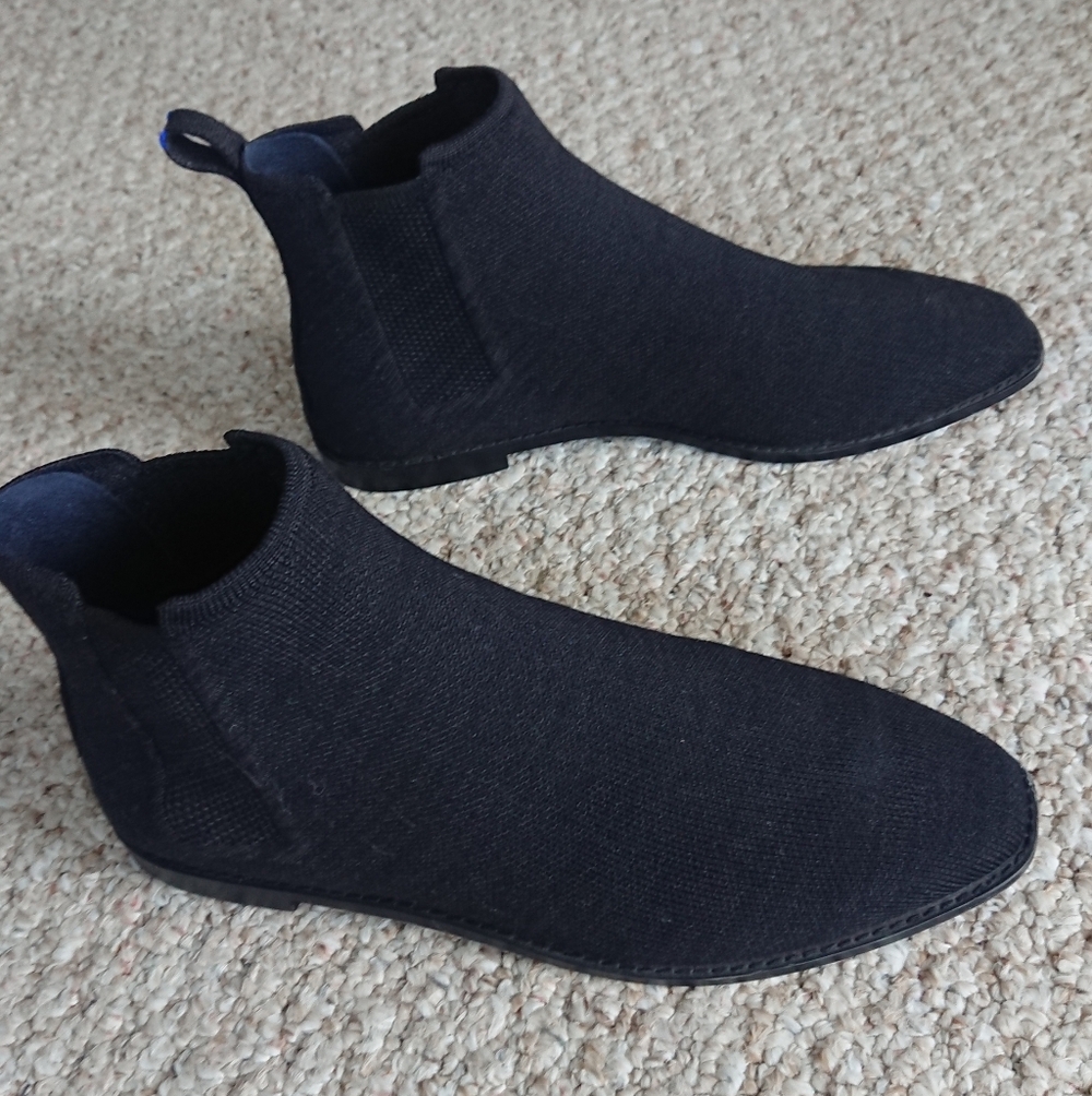 Rothy's black merino wool sustainable Washable Chelsea Ankle Boots Sz 9.5 - Picture 1 of 15